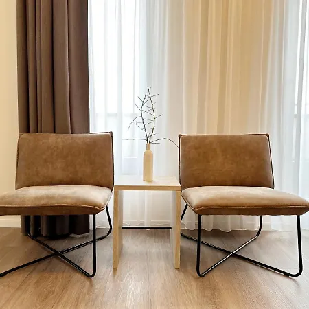 Dimas - Rust 4* אטנהיים