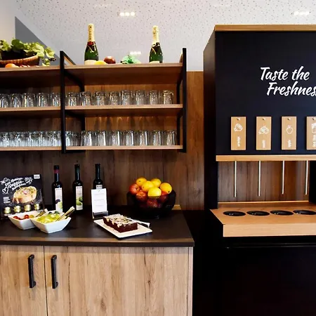 Dimas - Rust 4* إيتينهايم