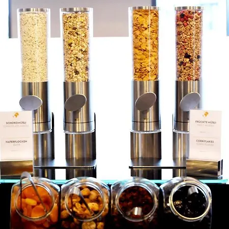 Dimas - Rust 4* אטנהיים